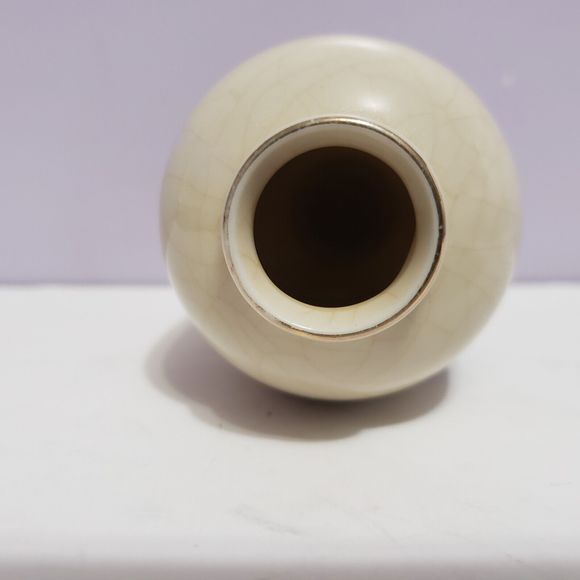 Mini Japan Floral Bud Vase Creme Colored 4" - Picture 7 of 9